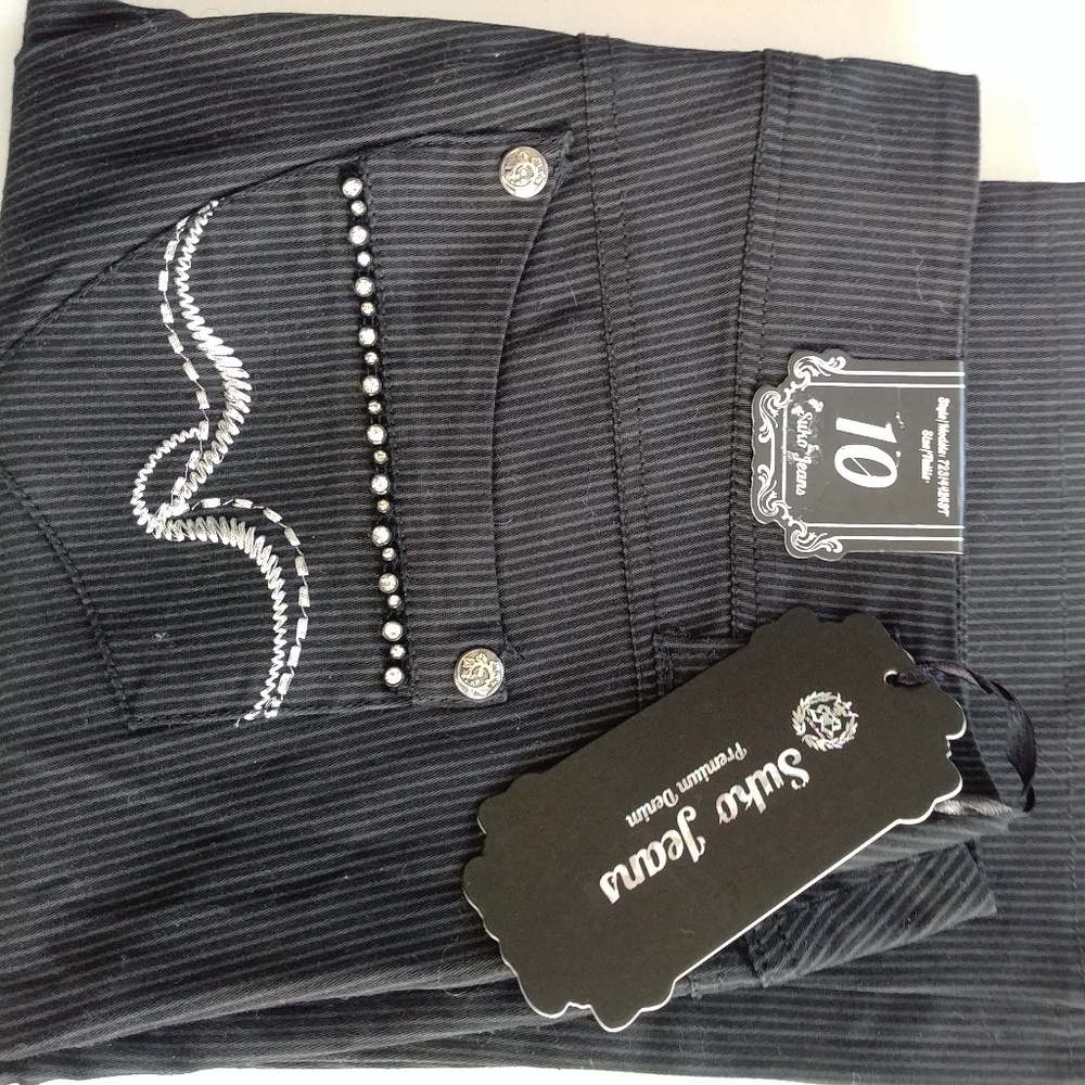 Suko Size 10 Jeans Rhinestone Embroidered Pockets #B120A